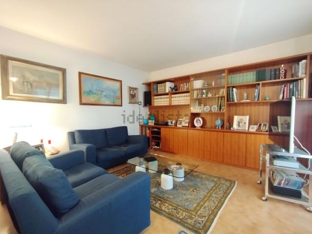 Villetta indipendente in vendita di 436 m² in Via Corrado da Montemagno, 18