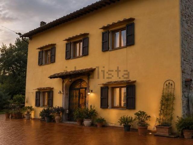 Villetta indipendente in vendita di 436 m² in Via di San Jacopo