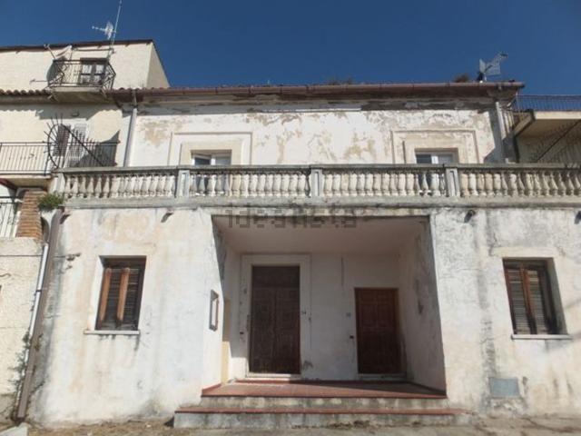 Villetta indipendente in vendita di 436 m² in Via S.S. Rosario