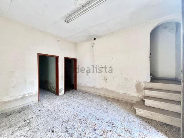 Villetta indipendente in vendita di 440 m² in Via Giulio Braga