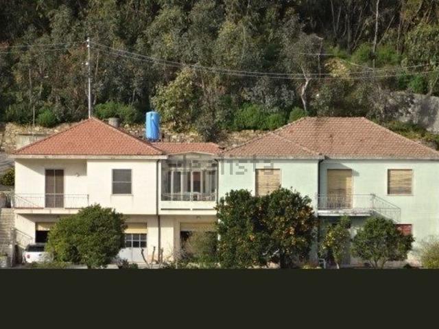 Villetta indipendente in vendita di 440 m² in Strada Rapalin, 36