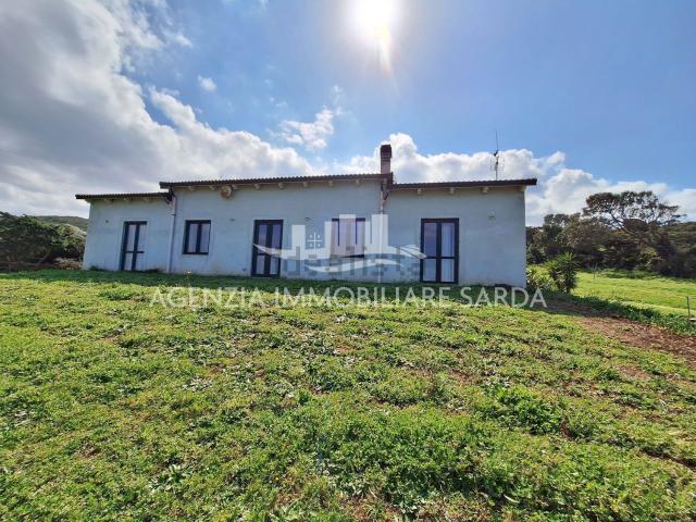 Villetta indipendente in vendita di 442 m²