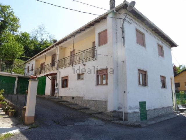 Villetta indipendente in vendita di 442 m² in Viale Federico Anselmino