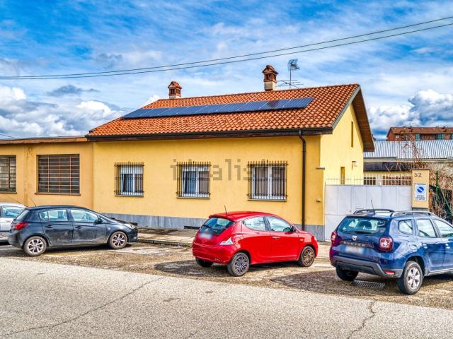 Villetta indipendente in vendita di 445 m² in Via Leonardo Fea, 52