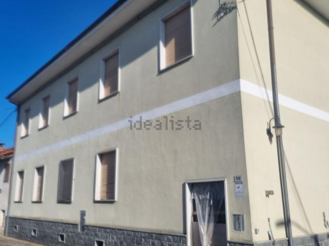 Villetta indipendente in vendita di 448 m² in Strada Valperosa, 56