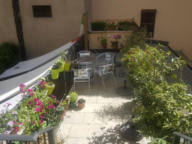 Villetta indipendente in vendita di 450 m² in Via Barbarigo