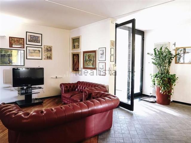 Villetta indipendente in vendita di 450 m² in Via Gaggio