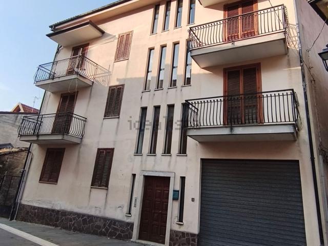 Villetta indipendente in vendita di 450 m² in Via Della Sorgente