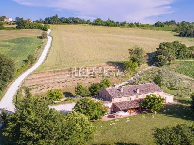 Villetta indipendente in vendita di 450 m² in Via Piana