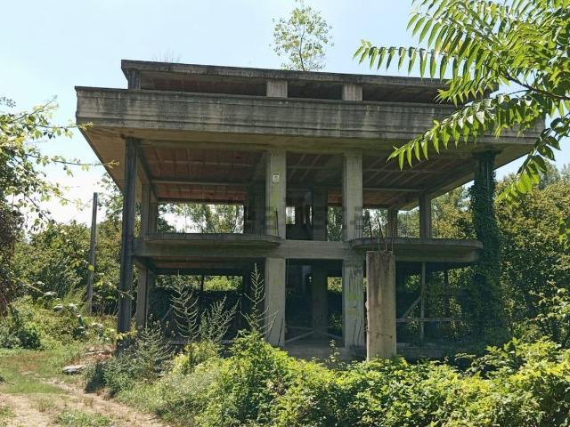 Villetta indipendente in vendita di 450 m² in Via Tiratore, 56