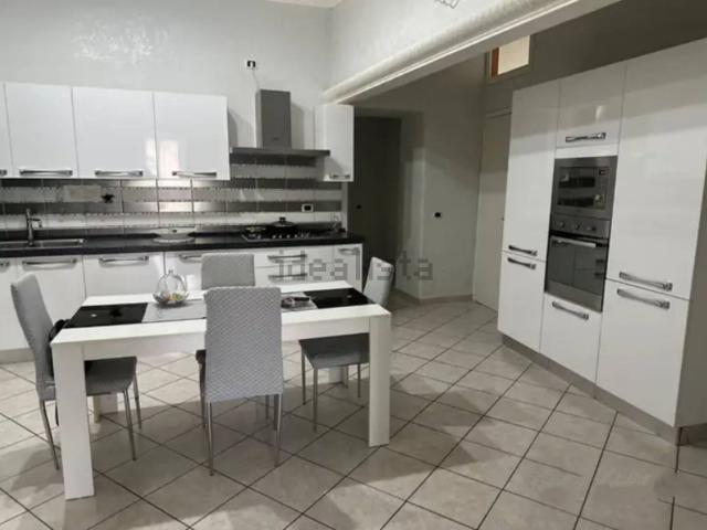 Villetta indipendente in vendita di 450 m² in Piazza Bellini