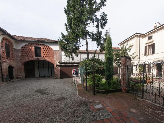 Villetta indipendente in vendita di 450 m² in Strada Provinciale, 19