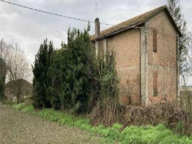 Villetta indipendente in vendita di 452 m² in Strada Reale Traversa 6