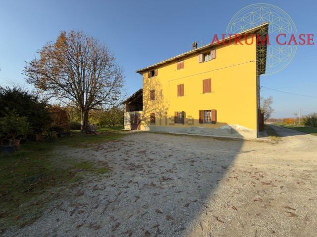 Villetta indipendente in vendita di 455 m² in Via Gandhi, 207