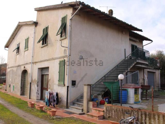 Villetta indipendente in vendita di 456 m² in Via Martiri Fosse Ardeatine, 21