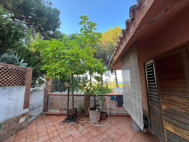 Villetta indipendente in vendita di 45 m² in Via Nazionale