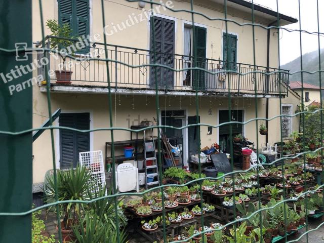 Villetta indipendente in vendita di 461 m² in Località Pontestrambo, 19