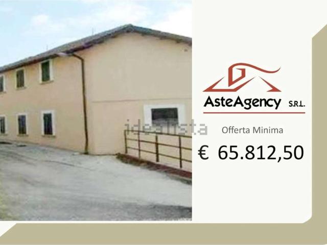 Villetta indipendente in vendita di 462 m² in Via Salamitrara