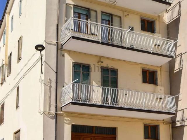 Villetta indipendente in vendita di 464 m² in Via Pittoli