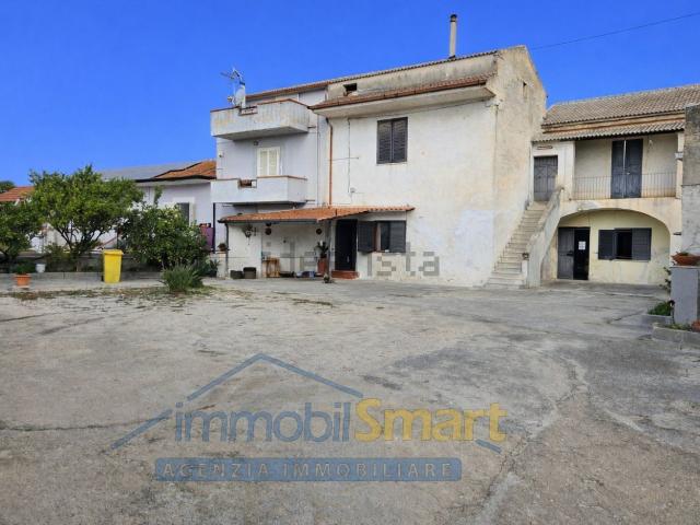 Villetta indipendente in vendita di 470 m² in Via Gelso Boscariello