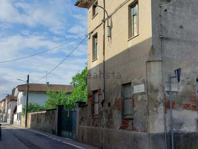 Villetta indipendente in vendita di 470 m² in Strada Provinciale 82