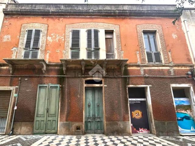 Villetta indipendente in vendita di 474 m² in Corso Vittorio Emanuele, 43