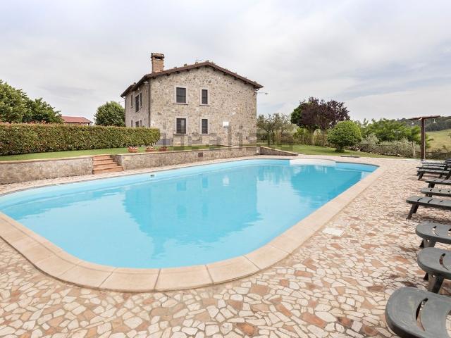Villetta indipendente in vendita di 480 m²