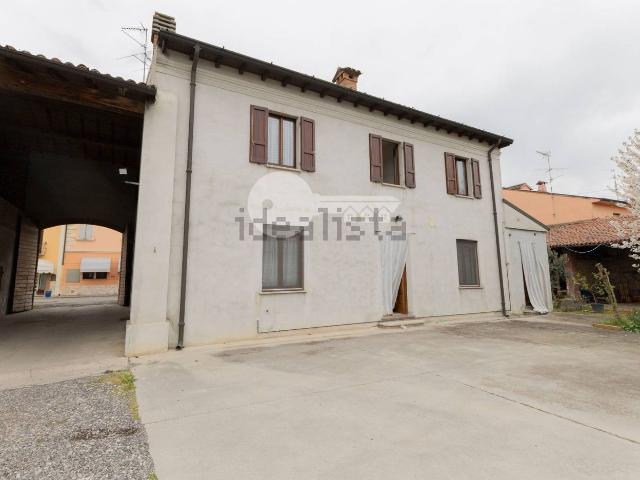 Villetta indipendente in vendita di 480 m² in Via Roberto Ardigò, 1