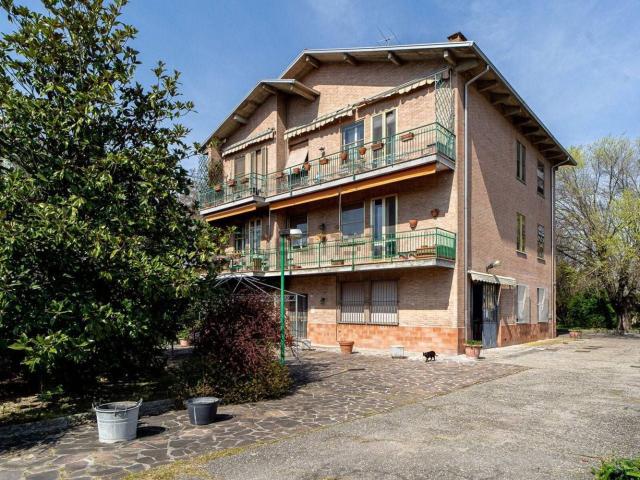Villetta indipendente in vendita di 480 m² in Strada Mutta