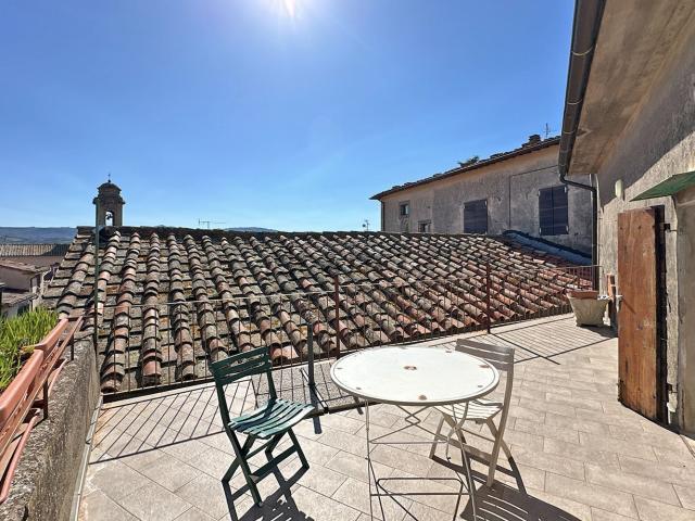 Villetta indipendente in vendita di 486 m² in Piazza dell&apos Arcipretura
