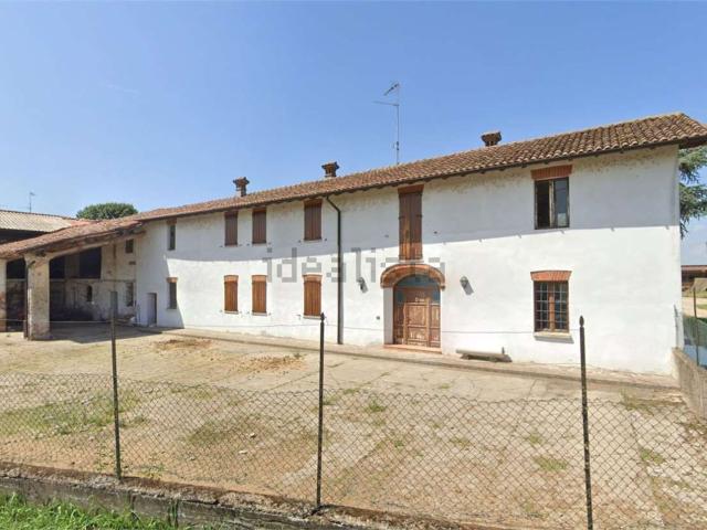 Villetta indipendente in vendita di 489 m² in Via G. Marconi, 13