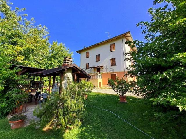Villetta indipendente in vendita di 491 m² in Via Sega, 13