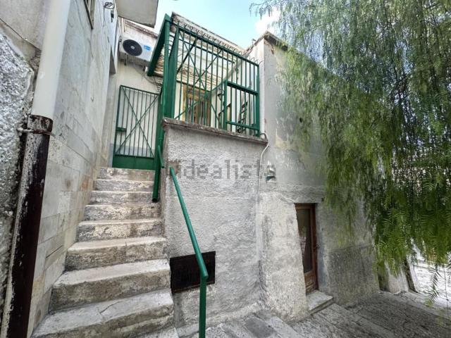 Villetta indipendente in vendita di 53 m² in Piazza Tarpea, 29