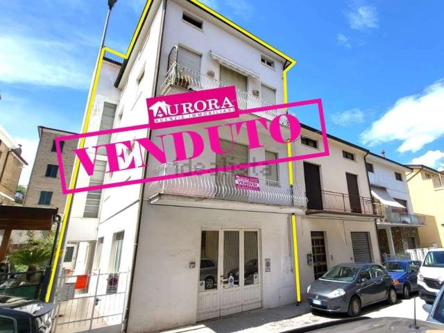 Villetta indipendente in vendita di 500 m²