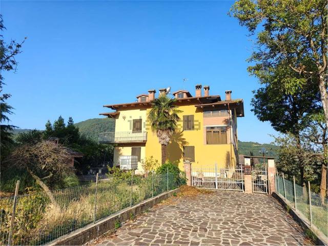 Villetta indipendente in vendita di 380 m²
