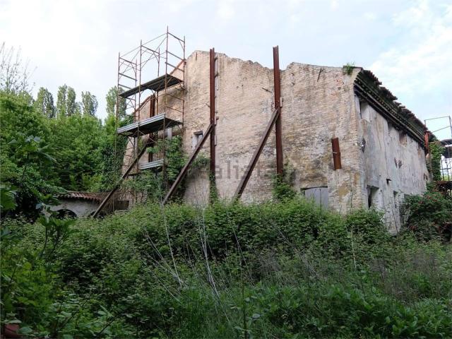 Villetta indipendente in vendita di 500 m²