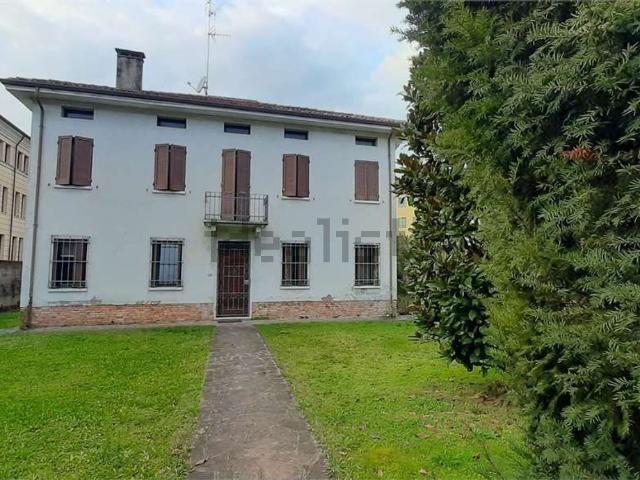 Villetta indipendente in vendita di 500 m²