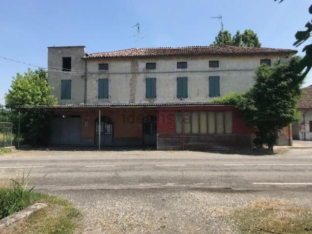 Villetta indipendente in vendita di 500 m²