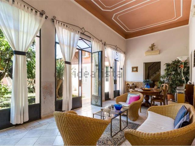 Villetta indipendente in vendita di 500 m²