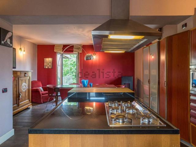 Villetta indipendente in vendita di 500 m² in Via Carlo Rattini