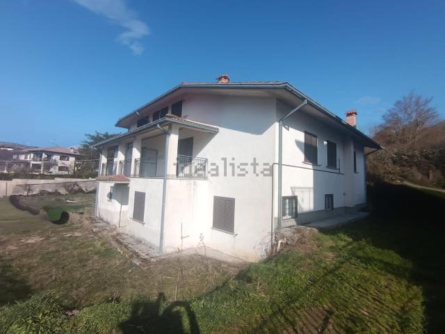 Villetta indipendente in vendita di 500 m² in Via Amiternum, 18