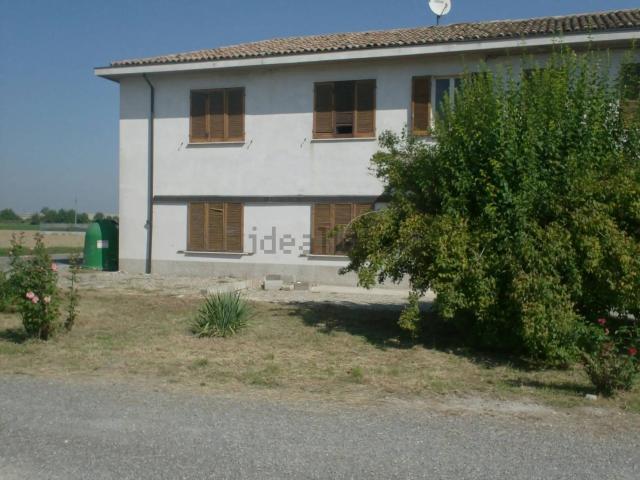 Villetta indipendente in vendita di 500 m² in Via fiume coppa