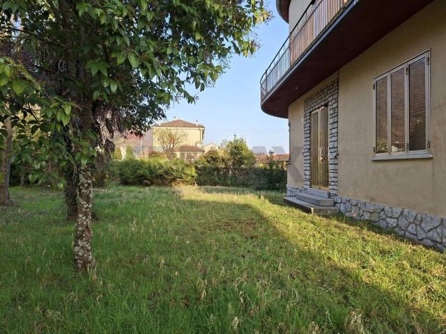 Villetta indipendente in vendita di 500 m² in Via Italia &apos 61, 1