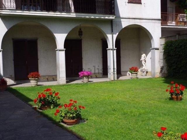 Villetta indipendente in vendita di 500 m² in Via Libertà