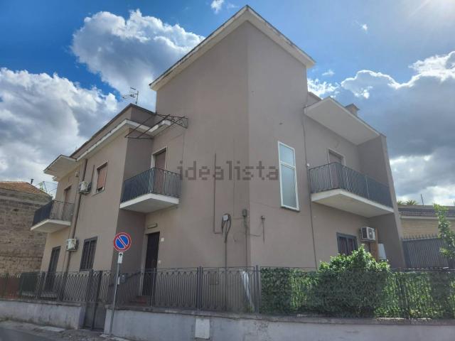Villetta indipendente in vendita di 500 m² in Via Merano, 2