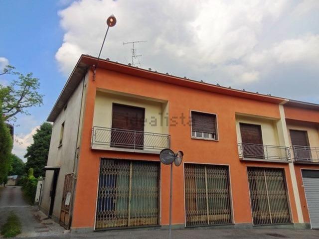 Villetta indipendente in vendita di 500 m² in Via Milano, 11