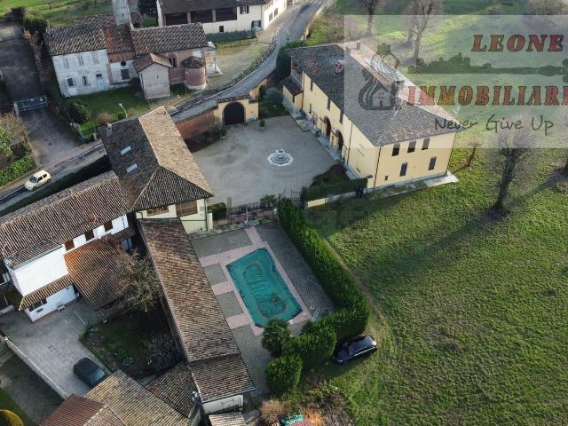 Villetta indipendente in vendita di 500 m² in Via Milano