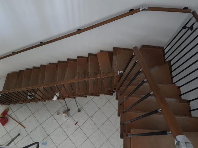 Villetta indipendente in vendita di 500 m² in Via Nazionale Appia, 280