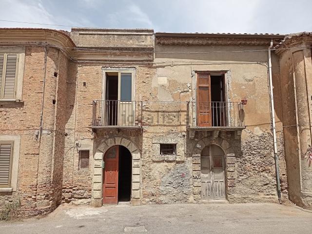 Villetta indipendente in vendita di 500 m² in Via Terravecchia Inferiore, 104