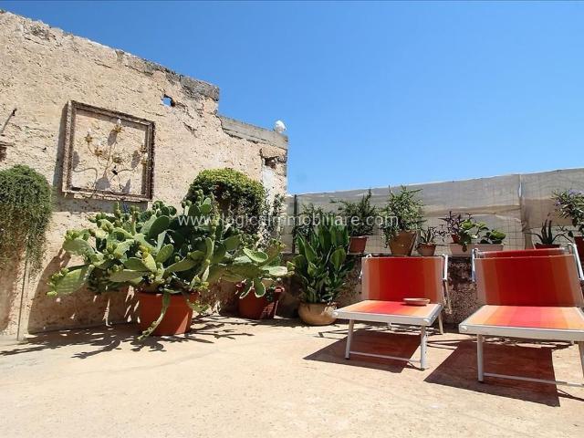 Villetta indipendente in vendita di 500 m² in Via Vittorio Emanuele III